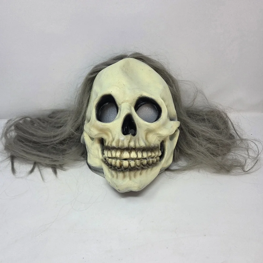 Vintage 1997 Paper Magic Group Skull Mask Grey Hair Halloween Horror Prop 97